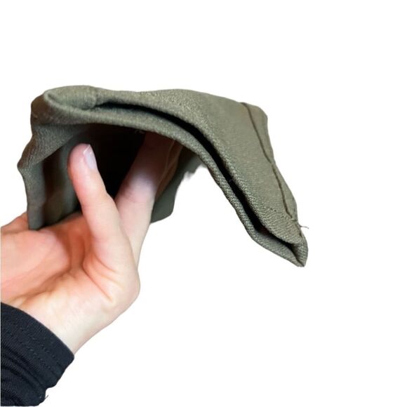 Prana green skinny pants.  Size 4 - Picture 7 of 11